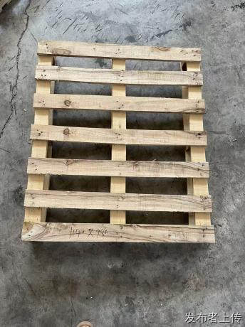 无锡春雨木业仓储托盘分类科普,分清实木托盘与胶合板木托盘差